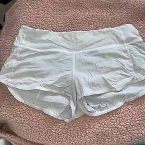 Lululemon Speed Up shorts in white